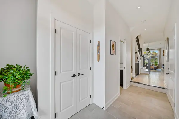 173 Rivington ST #B, Carp - Huntley Ward, ON K0A 1L0