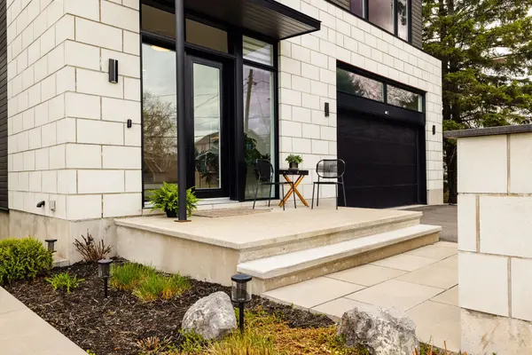 11A Carleton Cathcart ST, Stittsville - Munster - Richmond, ON K2S 1N1