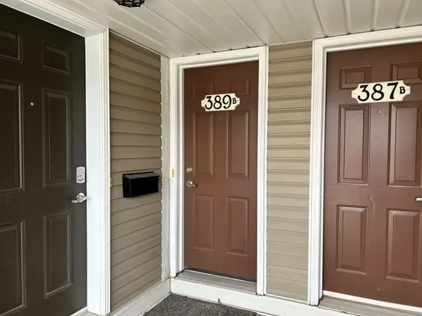 389B Chapman Mills DR, Barrhaven, ON K2J 0M7