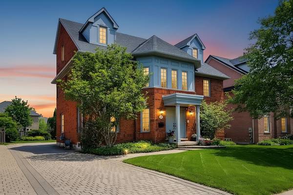 85 Meadowlands BLVD, Hamilton, ON L9K 1H8