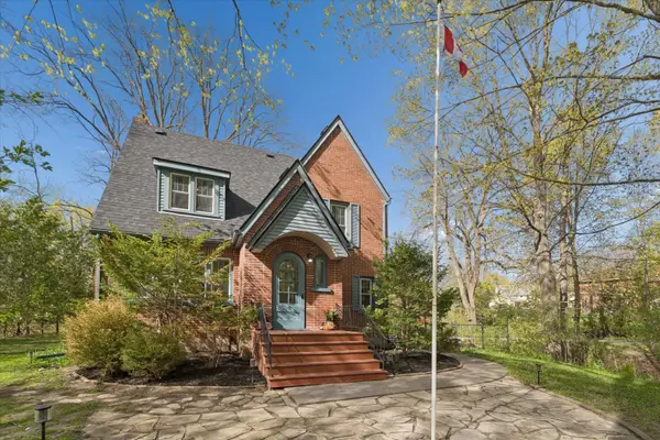 301 Engleburn AVE, Peterborough, ON K9H 1S8