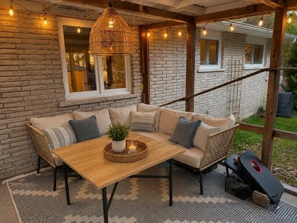25 Forest Hill RD, Bancroft, ON K0L 1C0