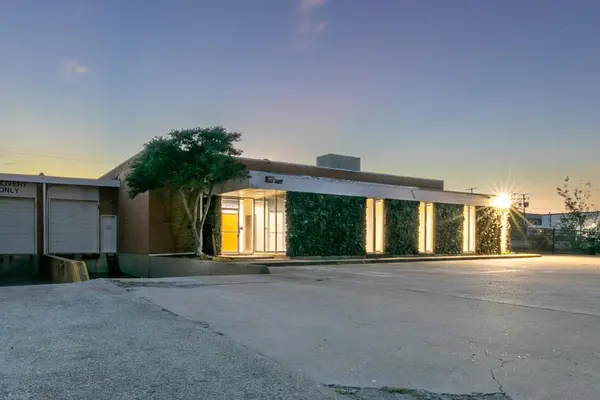 609 112th Street #B, Arlington, TX 76011