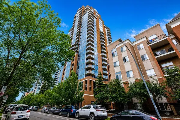 817 15 AVE SW #1806, Calgary, AB T2R 0H8