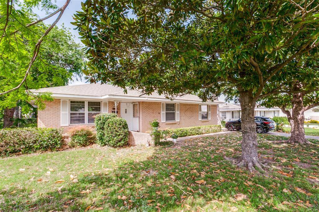 325 Hillside Avenue, Richardson, TX 75081
