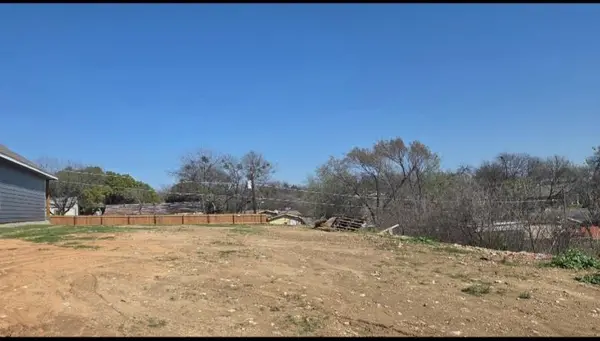 2108 22nd, Fort Worth, TX 76164