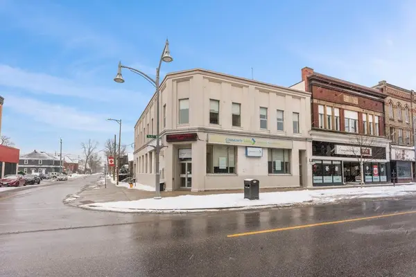 408 Talbot ST #2, St. Thomas, ON N5P 1B8