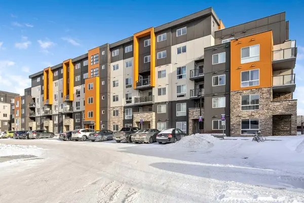 10 Kincora Glen PARK NW #109, Calgary, AB T3R 1R9