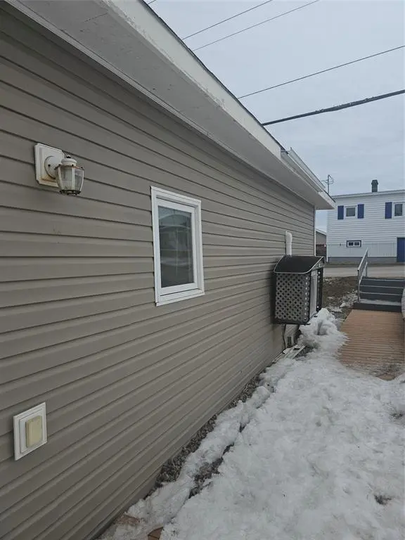 111 Grand Bay Road, Channel-port Aux Basques, Nl, NL A0M1C0
