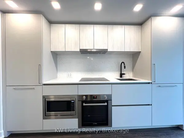 609 Sherbourne ST #3203, Toronto C08, ON M4X 0A4