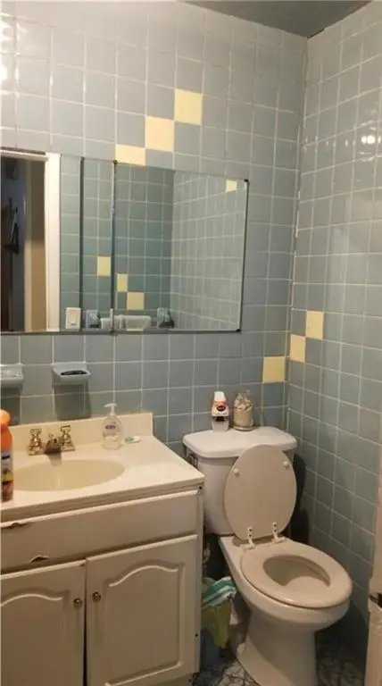 943 McDonald AVE, Brooklyn, NY 11218