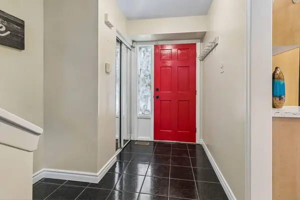 25 Whiteleas AVE, Toronto E11, ON M1B 1W8