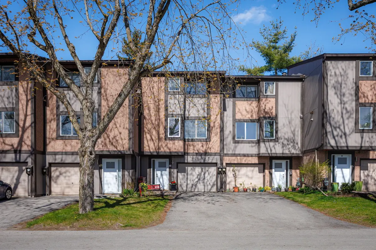 46 Reaney CT, Kanata, ON K2K 1W8