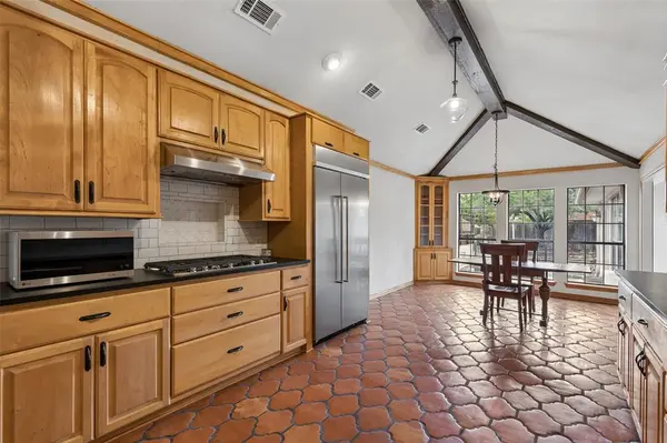 4 Eastshore Road, Heath, TX 75032