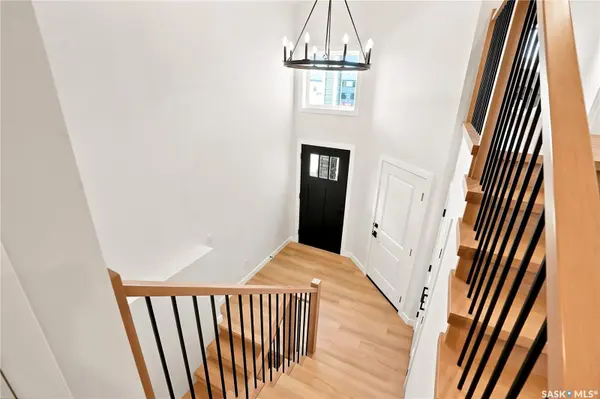 378 Sharma CRESCENT, Saskatoon, SK S7W 1K8
