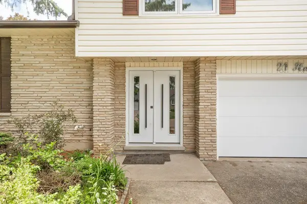 21 Halliwell DR, Kitchener, ON N2B 2M5