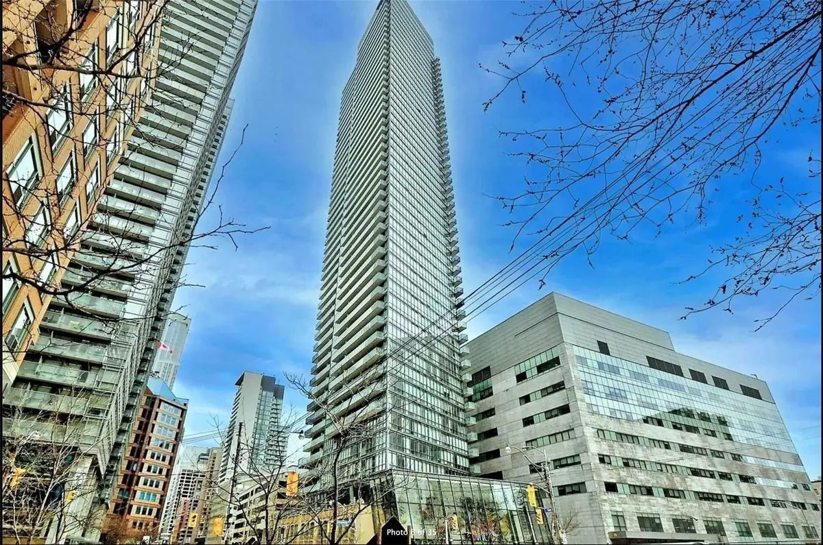 832 Bay ST #1309, Toronto C01, ON M5S 1Z6