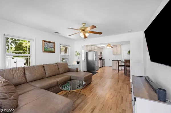 338 Willow Ave, Scotch Plains Twp., NJ 07076