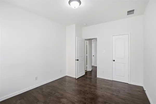 324 Enid Drive, Lewisville, TX 75056