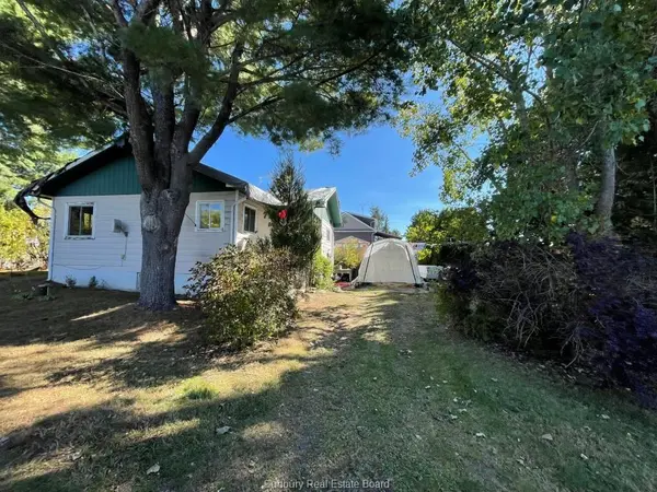 6 Champlain ST, Noelville, ON P0M 2N0