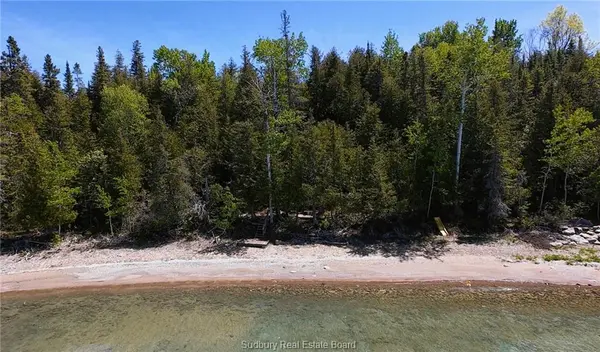 214 Tamarack LN, Little Current, ON P0P 1K0