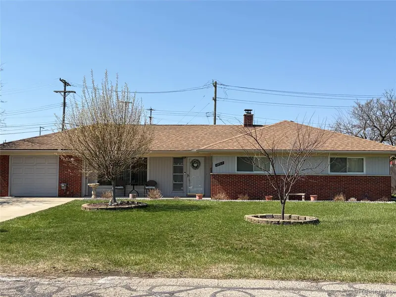 29517 Eastfield ST, Farmington Hills, MI 48334