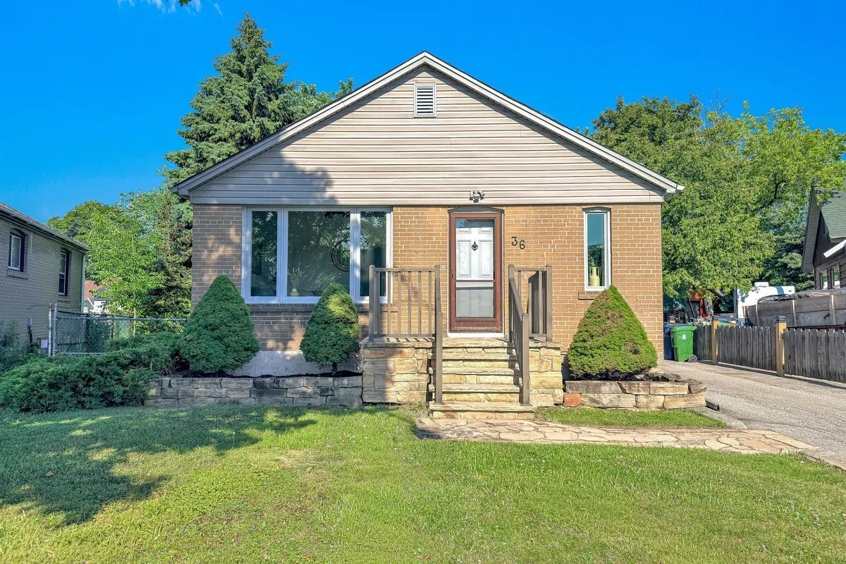 36 Huntsmoor RD, Toronto W10, ON M9W 3R5