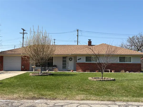 29517 Eastfield ST, Farmington Hills, MI 48334