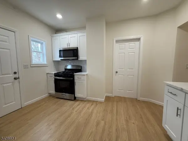 356 Carnegie Pl, Union Twp., NJ 07088