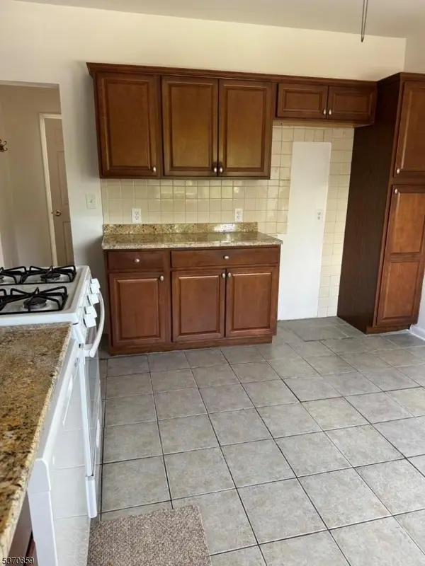 413 Downer St #2, Westfield Town, NJ 07090