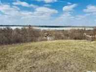 338 Green AVENUE, Regina Beach, SK S0G 4C0