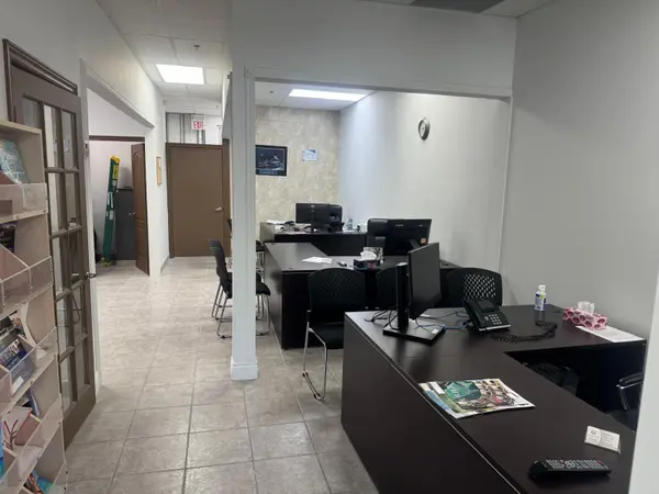 5390 Terry Fox WAY #104, Mississauga, ON L5V 0A5