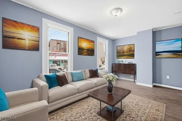 206 Clark Pl, Elizabeth City, NJ 07206