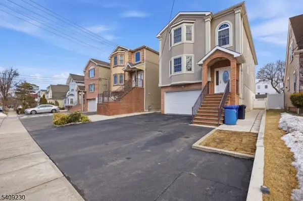 637 Jefferson Ave, Elizabeth City, NJ 07201