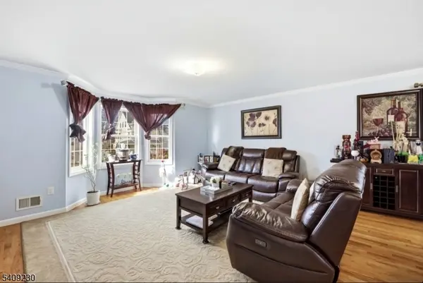 637 Jefferson Ave, Elizabeth City, NJ 07201