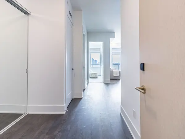 480 Front ST W #1903, Toronto C01, ON M5V 0V5