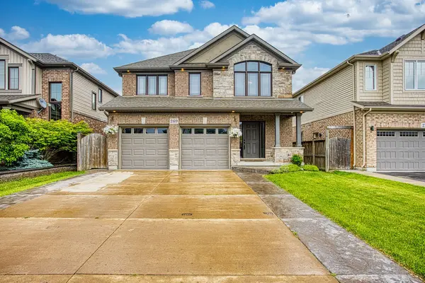 269 Cardinal CRES, Welland, ON L3C 0B1