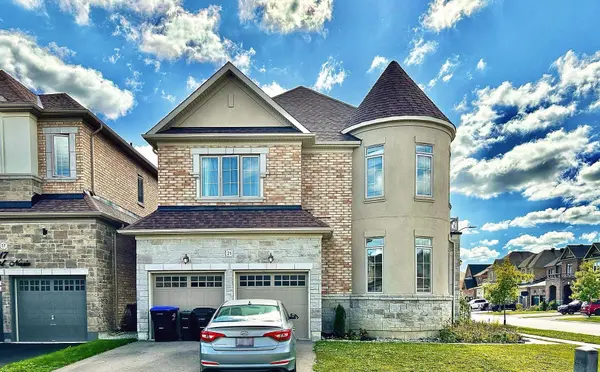 21 Tupling ST, Bradford West Gwillimbury, ON L3Z 0W8