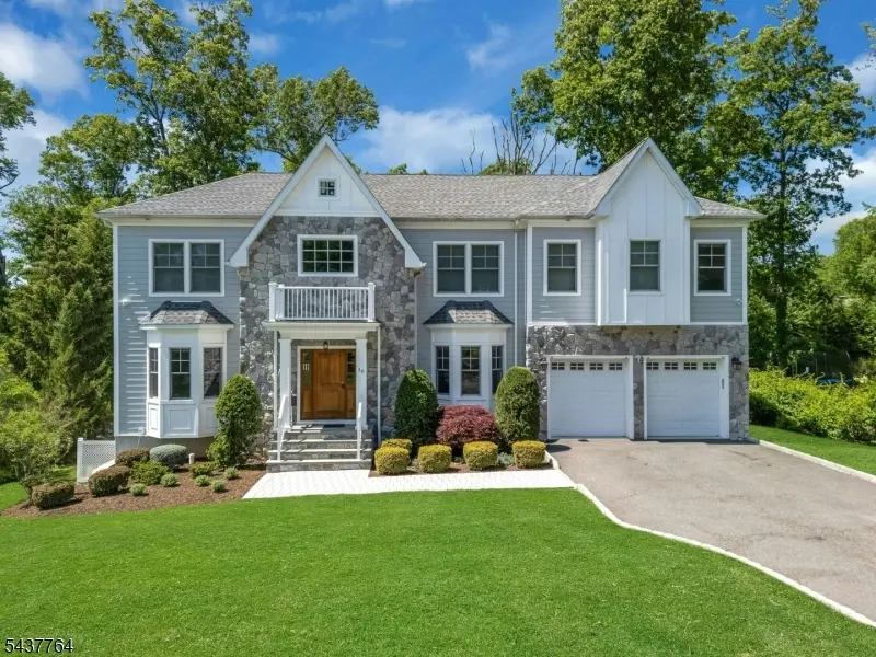 16 Exeter Rd, Millburn Twp., NJ 07078