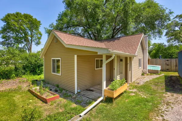 1177 S Poseyville RD, Midland Twp, MI 48640