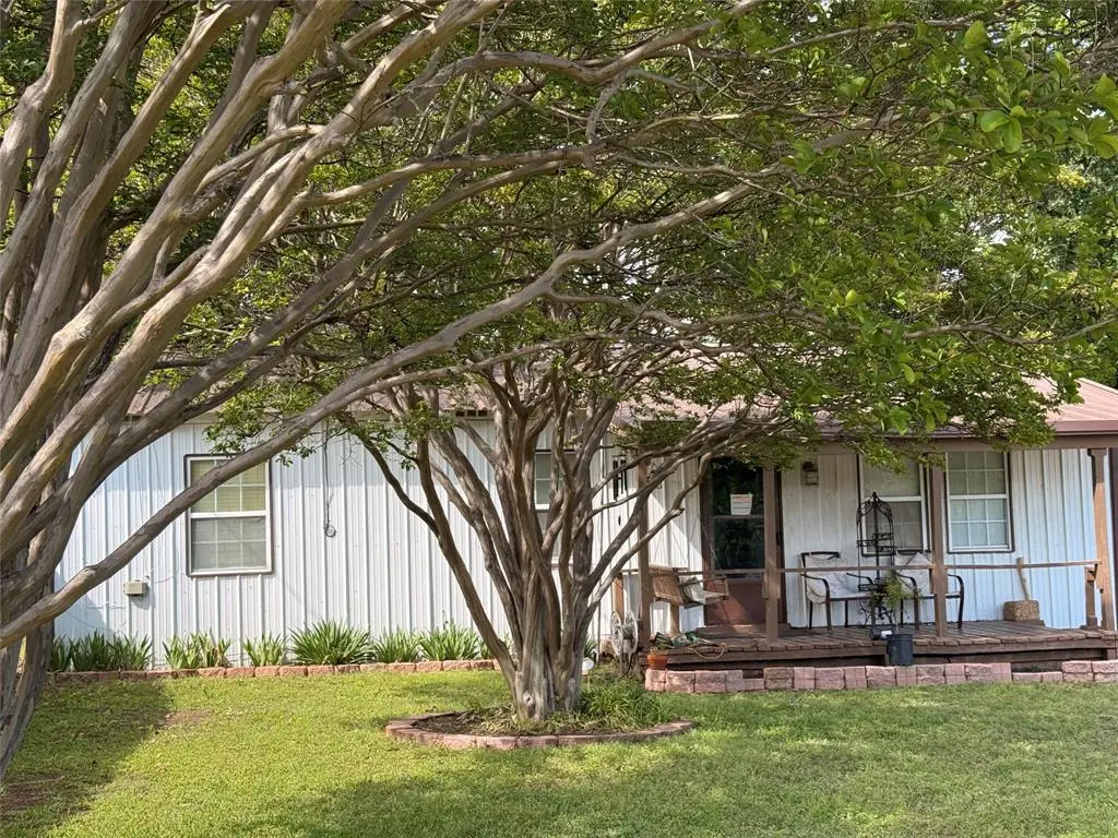 1116 E State Highway 276, West Tawakoni, TX 75474