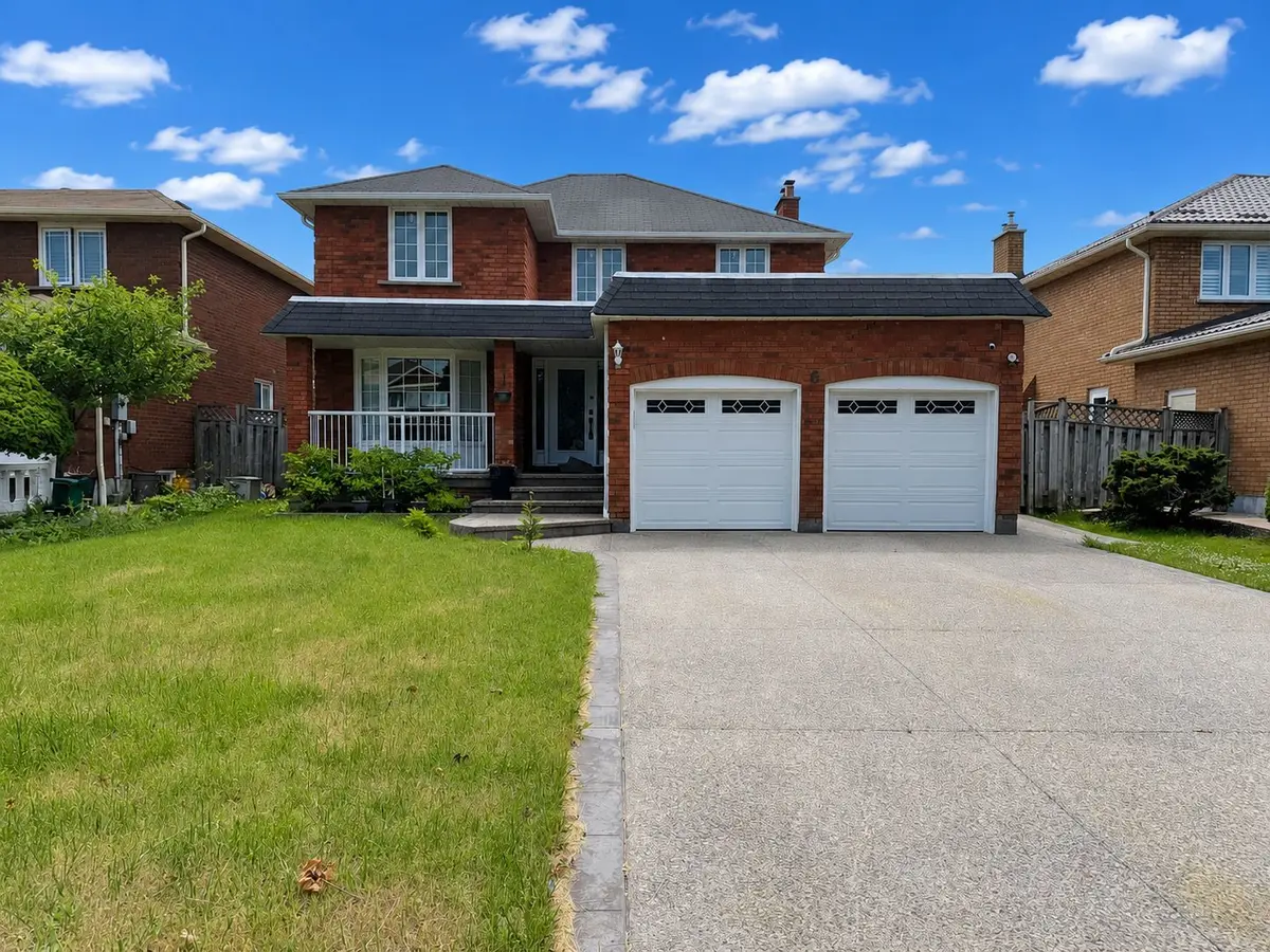 6 Diane CT, Brampton, ON L6Y 3E3