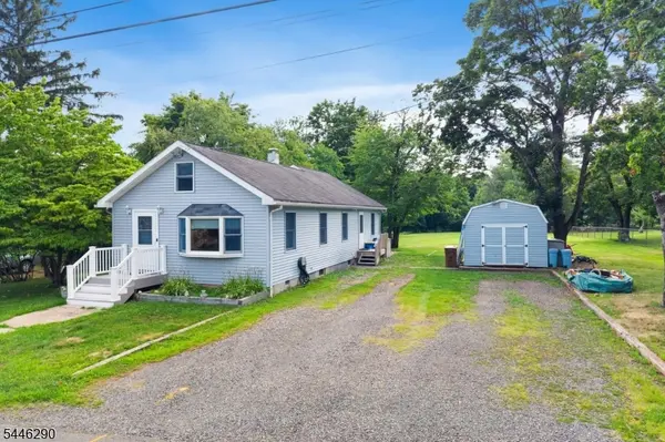 174 Maple St, Bridgewater Twp., NJ 08807