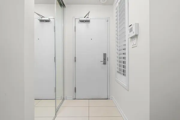 26 Bruce ST #A04, Vaughan, ON L4L 0H4
