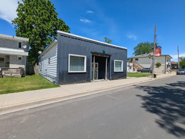 916 Lake DR, Georgina, ON L0E 1L0