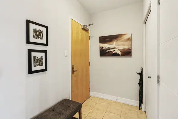 179 Metcalfe ST #701, Ottawa Centre, ON K2P 0W1