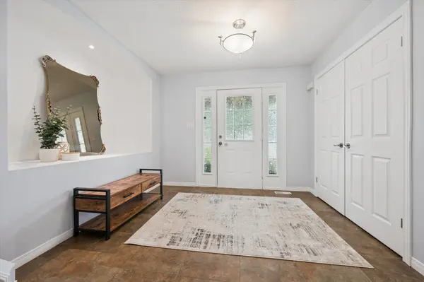 138 Flanders RD, Waterloo, ON N0B 1M0