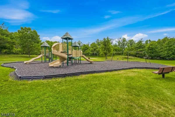 350 Greenfield Rd, Bridgewater Twp., NJ 08807