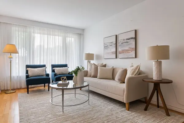 1272 Kelly RD, Mississauga, ON L5J 3T9
