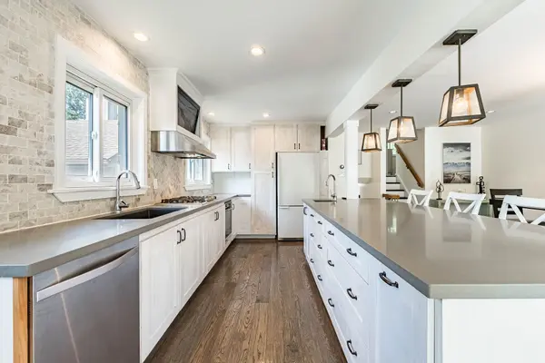 56 Sutter AVE, Brampton, ON L6Z 1G7